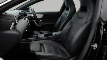 Mercedes-Benz CLA CLA 180 AMG LINE PREMIUM PLUS