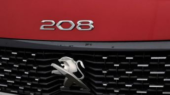 Peugeot 208 PURETECH GT S/S