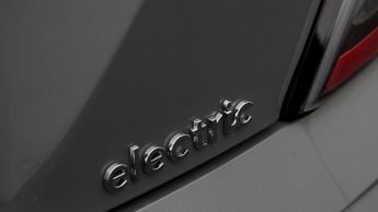 Hyundai KONA PREMIUM