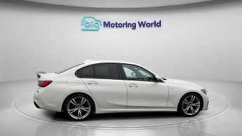 BMW 3 Series 320I M SPORT