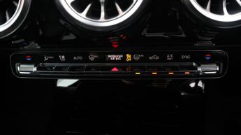 Mercedes-Benz A Class A 200 AMG LINE PREMIUM