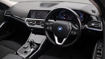 BMW 3 Series 330E SE PRO