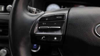 Hyundai KONA PREMIUM