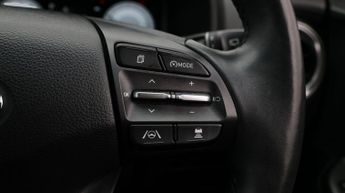 Hyundai KONA PREMIUM