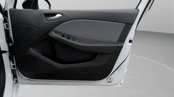 Renault Clio TECHNO E-TECH