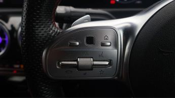 Mercedes-Benz CLA CLA 180 AMG LINE PREMIUM PLUS