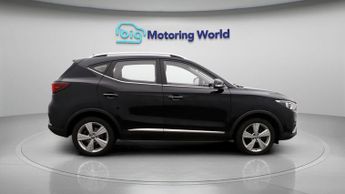 MG MG ZS EXCLUSIVE