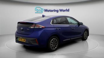 Hyundai IONIQ PREMIUM SE