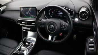 MG MG HS EXCLUSIVE DCT