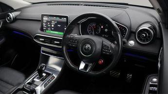 MG MG HS EXCLUSIVE DCT