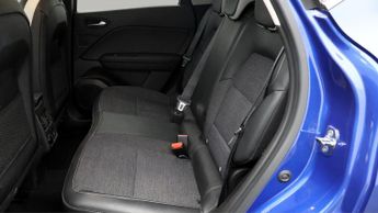 Renault Captur TECHNO E-TECH