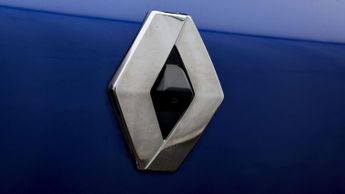 Renault Captur TECHNO E-TECH