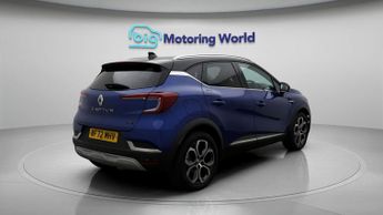 Renault Captur TECHNO E-TECH