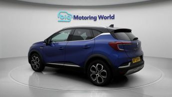 Renault Captur TECHNO E-TECH