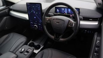 Ford Mustang Mach-E BASE