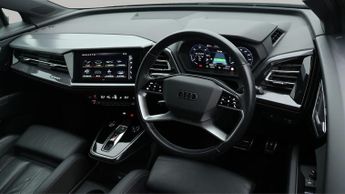 Audi Q4 e-tron S LINE