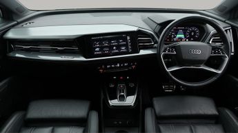 Audi Q4 e-tron S LINE