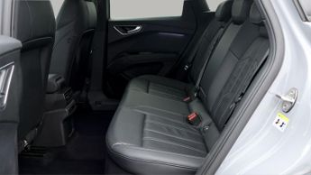 Audi Q4 e-tron S LINE