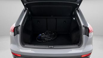 Audi Q4 e-tron S LINE