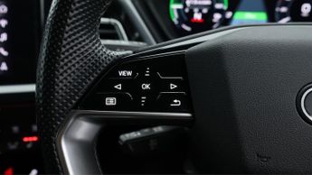 Audi Q4 e-tron S LINE