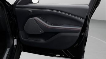 Ford Mustang Mach-E BASE