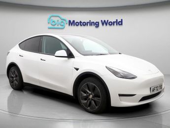 Tesla Model Y LONG RANGE AWD