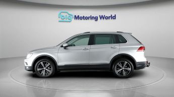 Volkswagen Tiguan SE NAVIGATION TDI 4MOTION DSG