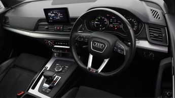 Audi Q5 TFSI E S LINE QUATTRO