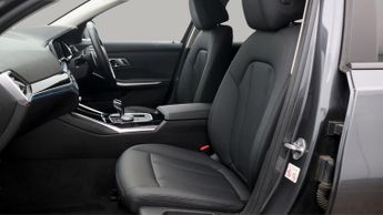 BMW 3 Series 330E SE PRO