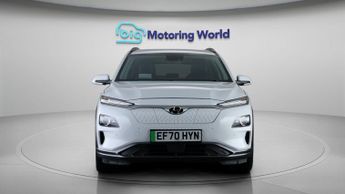 Hyundai KONA PREMIUM SE
