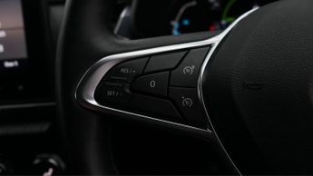 Renault Arkana ICONIC E-TECH