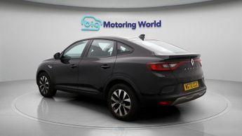 Renault Arkana ICONIC E-TECH