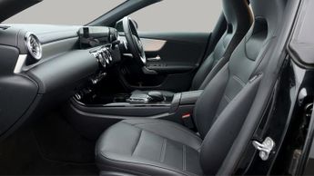 Mercedes-Benz CLA CLA 250 E AMG LINE PREMIUM