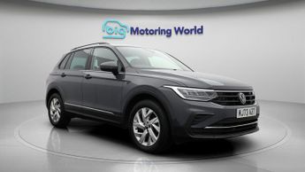 Volkswagen Tiguan LIFE TSI DSG