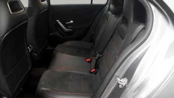 Mercedes-Benz A Class A 180 AMG LINE EXECUTIVE