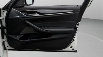 BMW 5 Series 520D M SPORT TOURING