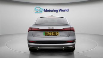 Audi e-tron SPORTBACK QUATTRO S LINE