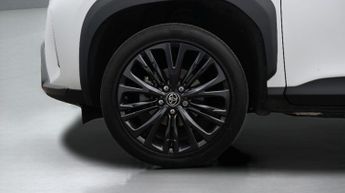 Toyota Yaris Cross DYNAMIC