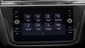 Volkswagen Tiguan SEL TDI DSG