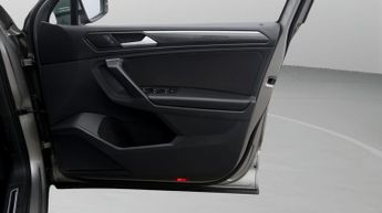 Volkswagen Tiguan SEL TDI DSG