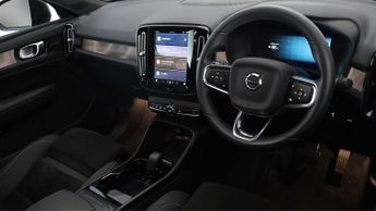 Volvo C40 RECHARGE PRO TWIN AWD