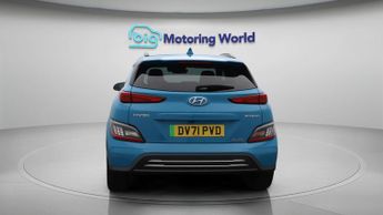 Hyundai KONA PREMIUM