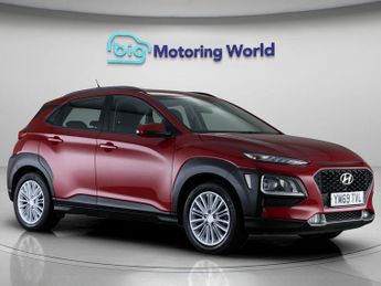 Hyundai KONA SE