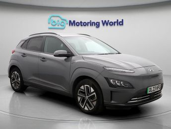 Hyundai KONA PREMIUM