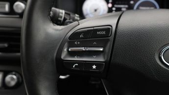 Hyundai KONA PREMIUM