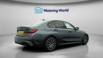 BMW 3 Series 320I M SPORT
