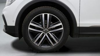 Volkswagen Tiguan ELEGANCE TSI DSG