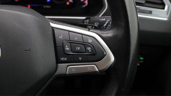 Volkswagen Tiguan ELEGANCE TSI DSG