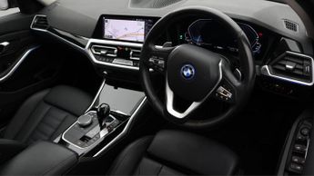 BMW 3 Series 330E SPORT PRO