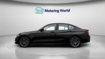 BMW 3 Series 330E SPORT PRO